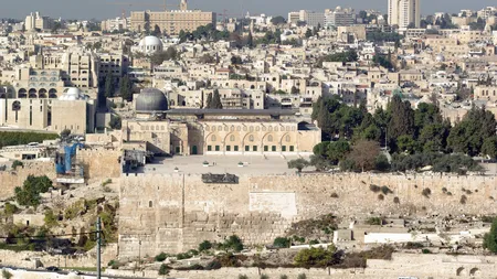 Incidente între palestinieni şi poliţişti israelieni în zona Esplanadei Moscheilor