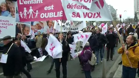 O fetiţă de 12 ani, la un pas să fie ARESTATĂ din cauza unui gest CONTRVERSAT asupra unui MINISTRU