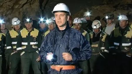 Roşia Montană: Cei 33 de mineri blocaţi în subteran în septembrie protestează din nou în mină