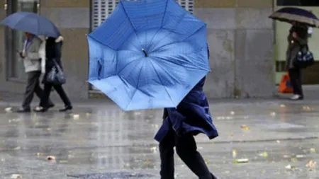 Atenţionare COD GALBEN de ploi abundente şi vânt puternic, pentru jumătate din ţară. VEZI HARTA