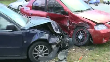 Accident în lanţ în Capitală. O persoană a ajuns la spital