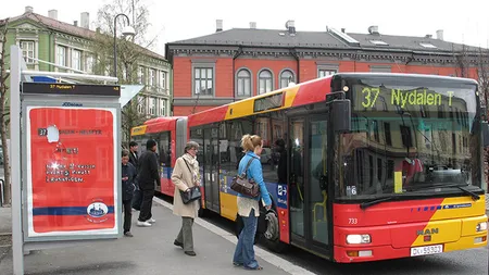 Trei persoane au fost ucise de un bărbat care a deturnat un autobuz, în Norvegia