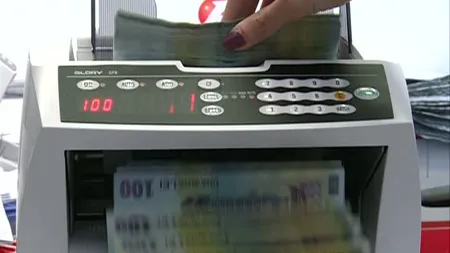 Restanţe RECORD la CREDITE. Tot mai mulţi români nu-şi mai plătesc ratele la bănci