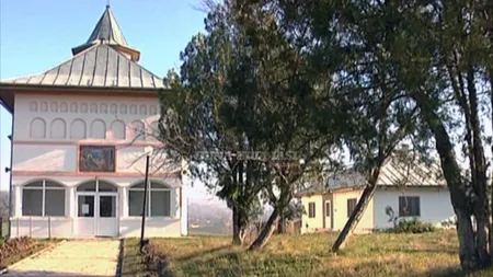 Un preot din Iaşi, cercetat penal. Vezi cum a reacţionat când şi-a văzut nevasta cu AMANTUL