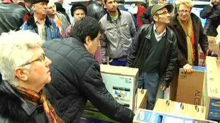 Bătălie pentru oale şi televizoare
