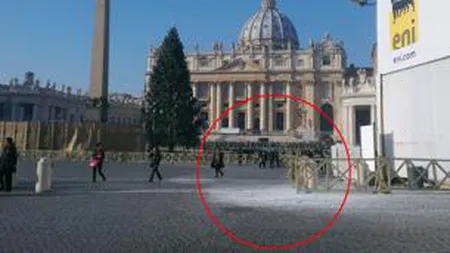 ŞOC la VATICAN: Un bărbat şi-a dat foc în Piaţa Sfântul Petru