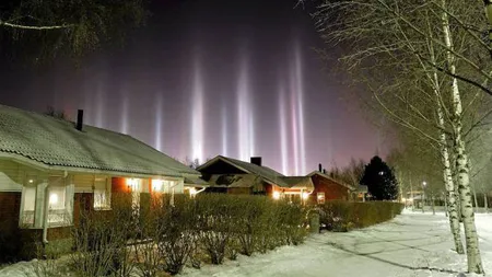 Spectacol de LUMINĂ FASCINANT acasă la Moş Crăciun, în Finlanda GALERIE FOTO