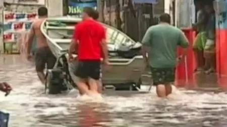 Inundaţiile şi alunecările de teren din sud-estul Braziliei au provocat cel puţin 44 de morţi