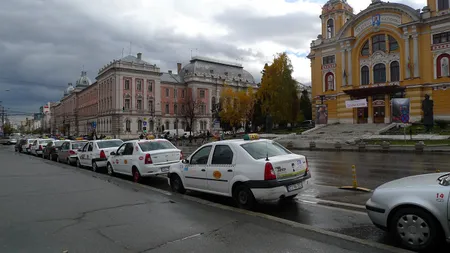 Un grup de studenţi beţi din Cluj a furat un taxi pentru a ajunge acasă