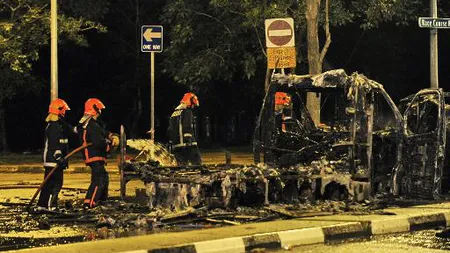 Singapore, în stare de şoc în urma unor revolte violente