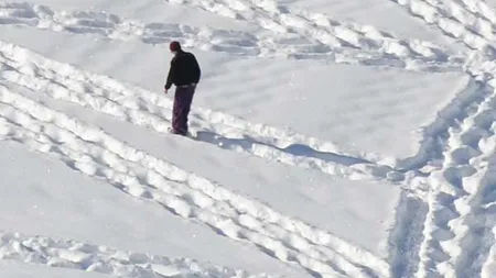 ULUITOR şi ÎNCÂNTĂTOR. Ce face un om pierdut în mijlocul zăpezilor FOTO şi VIDEO