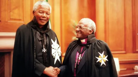 Desmond Tutu l-a omagiat prin GLUME pe Nelson Mandela: 