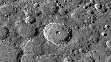 Un crater de pe Mercur a primit numele cântăreţului John Lennon