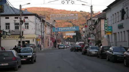Război între părinţi: O fetiţă de patru ani a fost răpită de tatăl natural de la cel vitreg