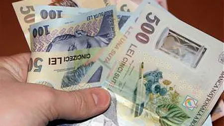 Caz fără precedent. Un pensionar este dator 708 ani la bănci