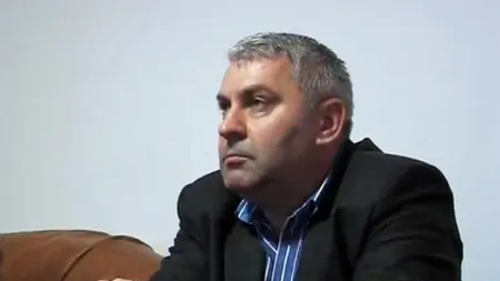 Fostul deputat Gheorghe Coman, obligat să predea sticla de whisky pe care ar fi luat-o şpagă