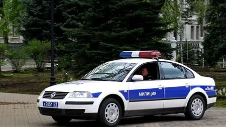 Rusia: Cinci cadavre ciuruite de gloanţe, descoperite în patru vehicule într-o regiune la 250 de km de Soci