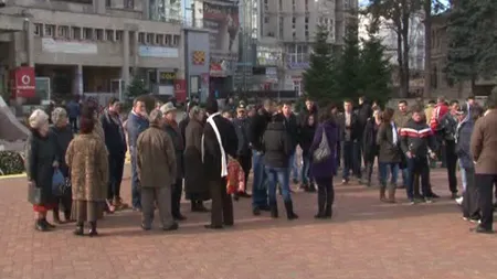 Miting de sprijin pentru poliţistul sancţionat din Argeş