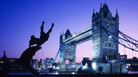 Studiile sociologice se confirmă: românii nu se înghesuie să muncească în Marea Britanie