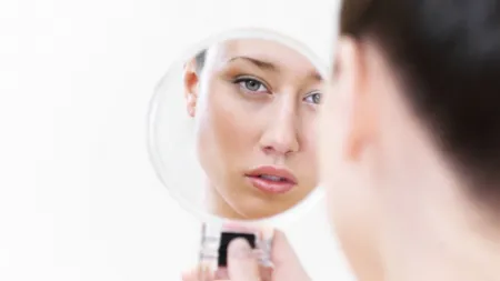Ţine semnele bătrâneţii departe: Cum să previi ridurile