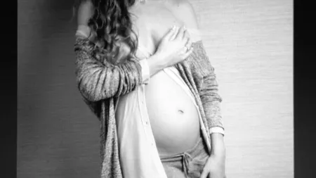 Carmen Brumă, însărcinată în şapte luni. Vezi cât de sexy e iubita lui Mircea Badea FOTO