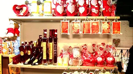 Valentine's Day: Ultimele tendinţe de cadouri pentru Ziua Îndrăgostiţilor VIDEO