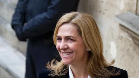 Infanta Cristina adoptă o strategie a dragostei în timpul audierilor de la tribunal