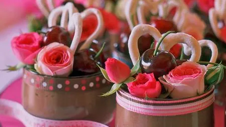 Desert de Ziua Îndrăgostiţilor: Spumă de ciocolată cu inimioare de bezea