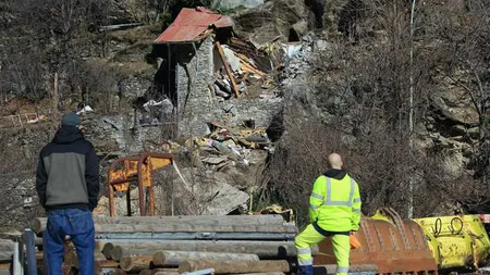 TRAGEDIE în Alpi: Doi copii au fost UCIŞI de o STÂNCĂ, după o alunecare de teren