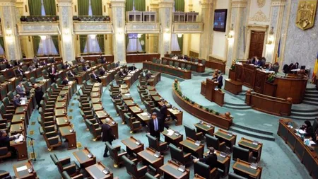 Ordonanţa care prevede menţinerea salariilor bugetarilor la nivelul din 2013, adoptată tacit de Senat