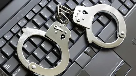 Atenţie când folosiţi serviciul de plată online al băncilor! Mai mulţi clienţi au rămas FĂRĂ BANI
