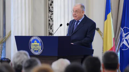 Iliescu, într-o ipostază neplăcută la Cotroceni. Ce făcea fostul preşedinte în timpul discursului lui Băsescu