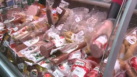Românii, FURAŢI pe rupte în hipermarketuri. Magazinele ne PĂCĂLESC la cântar