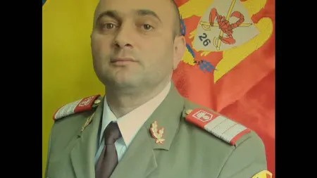 Ceremonii militare şi religioase, organizate luni în memoria militarului ucis în Afganistan