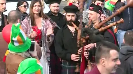 Ziua Sfantului Patrick în Capitală: Cum au petrecut bucureştenii cot la cot cu irlandezii VIDEO