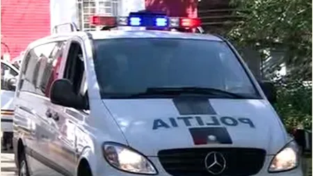 Poliţistul care a OMORÂT ÎN BĂTAIE un tânăr a fost ARESTAT