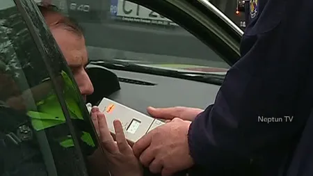Accident grav, cu un poliţist beat, la Constanţa. A lovit un bătrân pe trecerea de pietoni VIDEO