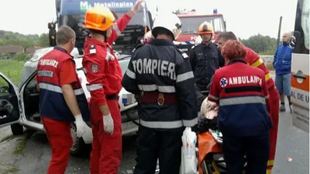 Accident pe DN1, în apropierea localităţii Voila. Cinci persoane sunt rănite VIDEO