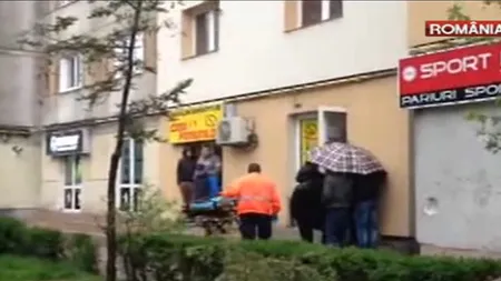 PANICĂ într-o agenţie de pariuri din Piteşti: O femeie a leşinat şi se află în stare gravă VIDEO