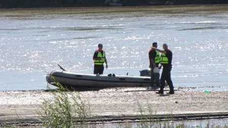 Tragedie înainte de Paşte. Doi pescari au fost luaţi de ape