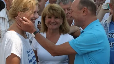 LOVITURĂ neaşteptată pentru familia Băsescu. Autorităţile cer anularea retrocedării terenurilor de la Nana