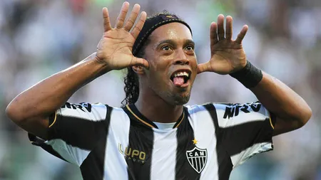 Brazilianul Ronaldinho a semnat cu un nou CLUB de FOTBAL