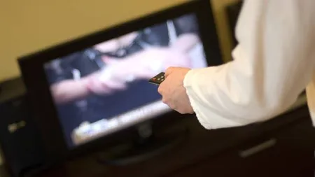 Televizoarele sunt în PERICOL. Hackerii pot infecta milioane de aparate