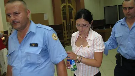 ORGIILE SEXUALE ale VIP-urilor, scoase la iveală de cea mai FRUMOASĂ ASASINĂ din România