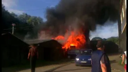 Incendiu de amploare în Bistriţa Năsăud VIDEO