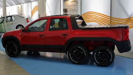 Ştiai că există un pick-up Duster cu şase roţi? Vezi cum arată şi Duster-ul ambulanţă FOTO