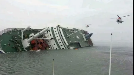 Naufragiul feribotului sud-coreean: Liceenii s-au FILMAT ca în TITANIC înainte de scufundarea vasului