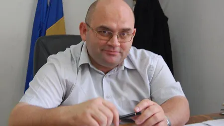 Judecătorul care s-a fotografiat cu un inculpat în jacuzzi se întoarce la serviciu