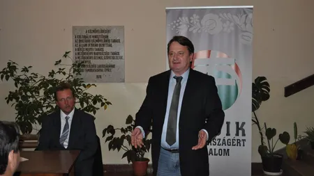 Europarlamentarul Jobbik acuzat de spionaj pentru Rusia, apărat de partidul său