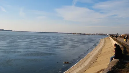 TRAGEDIE în Bucureşti. Un bărbat s-a ÎNECAT în Lacul Morii